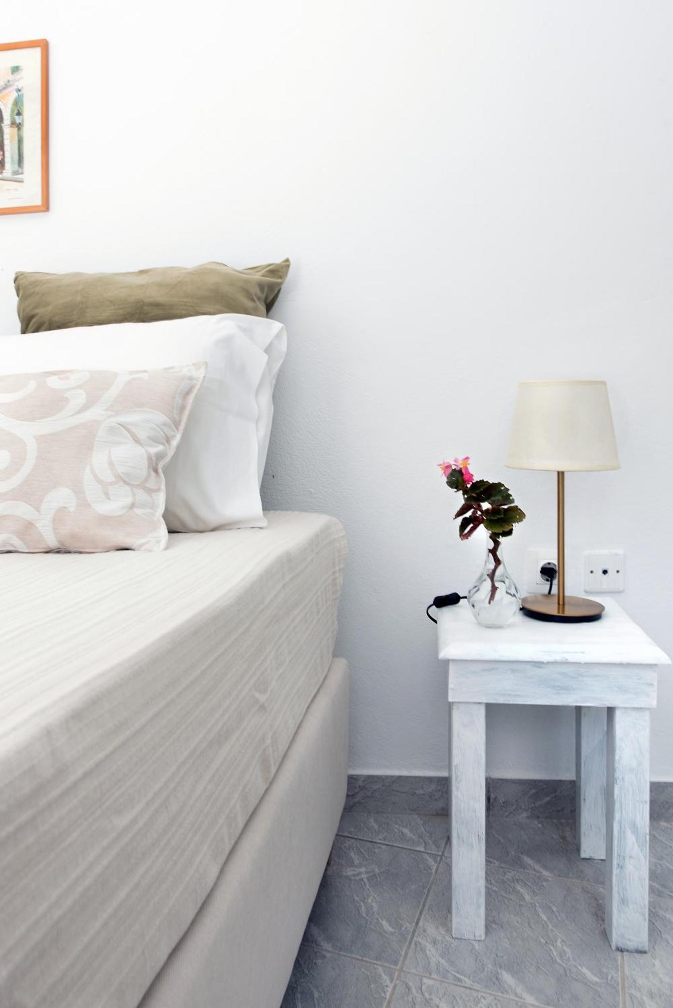 Nisea Apartments Ypsos Eksteriør bilde