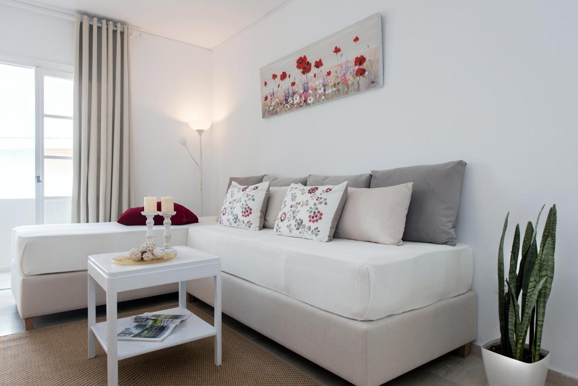 Nisea Apartments Ypsos Eksteriør bilde